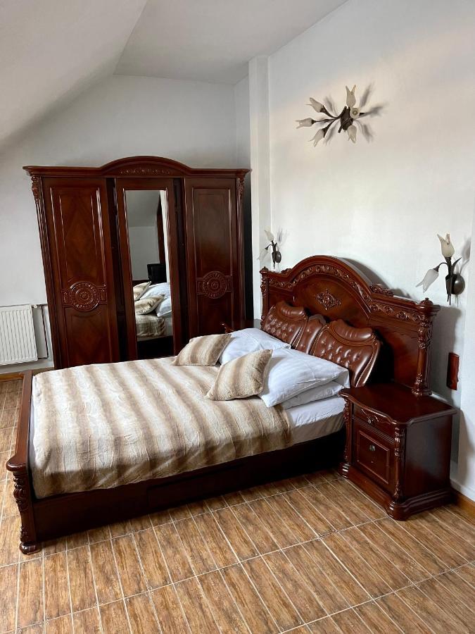 Casa Iurca 4*